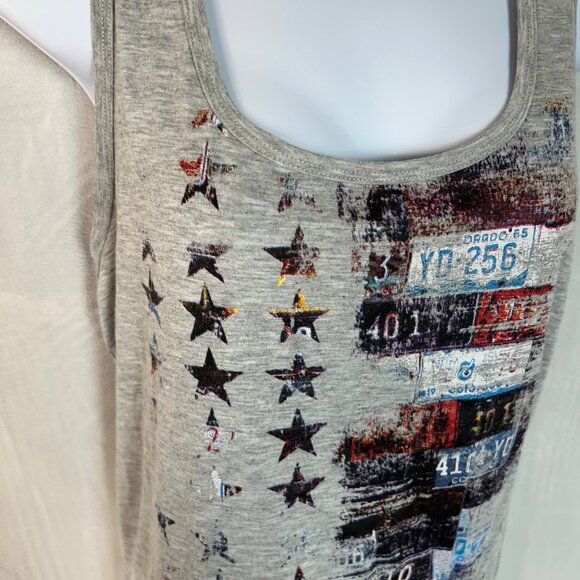 Maurices Gray Sleeveless Graphic Tank Top With Star & License Plate Design  Med - Picture 4 of 7